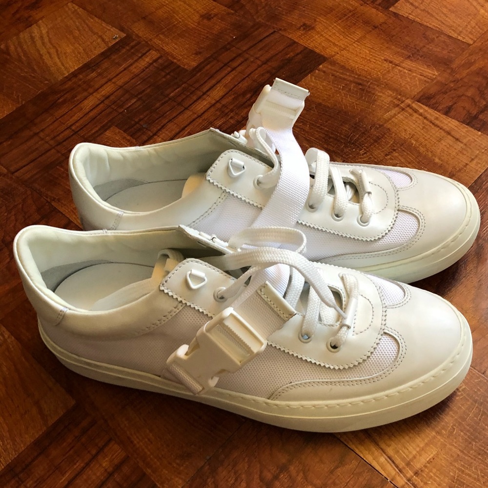 Men’s shoes